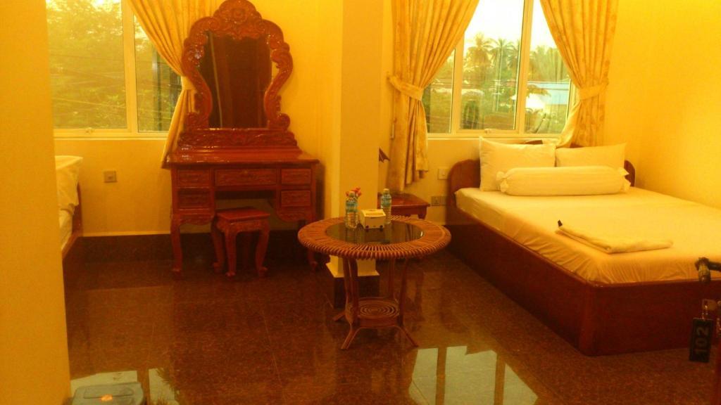 Old Town Guesthouse 贡布 外观 照片